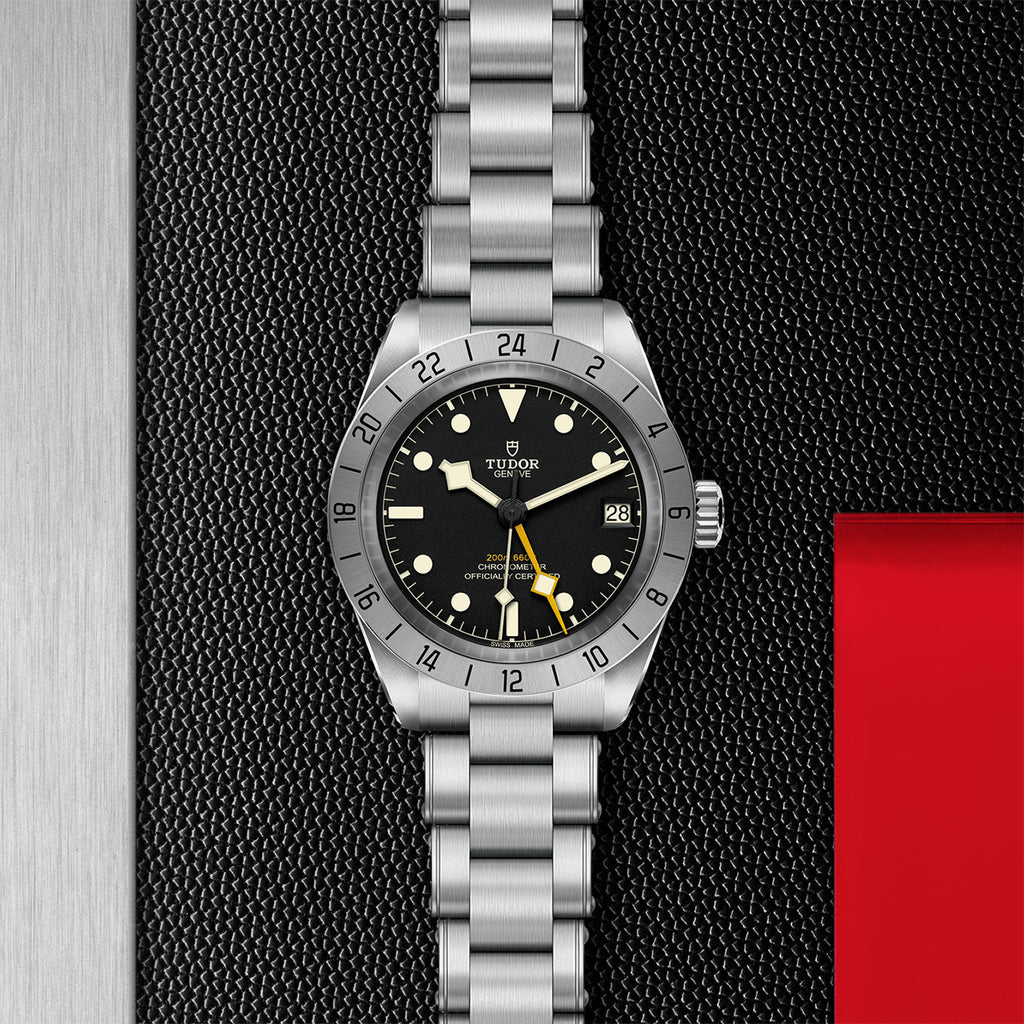 TUDOR Black Bay Pro - M79470-0001