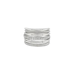 Anillo de oro blanco con diamantes.